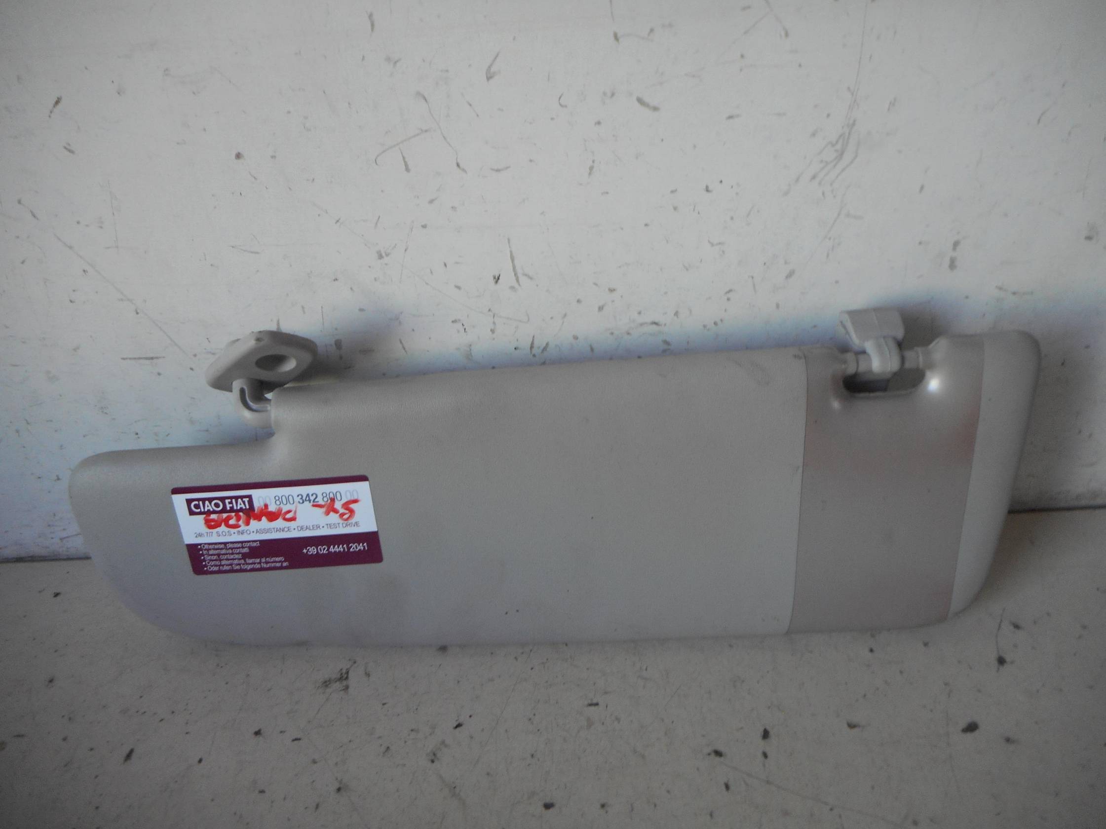 Aletta parasole parabrezza sx.